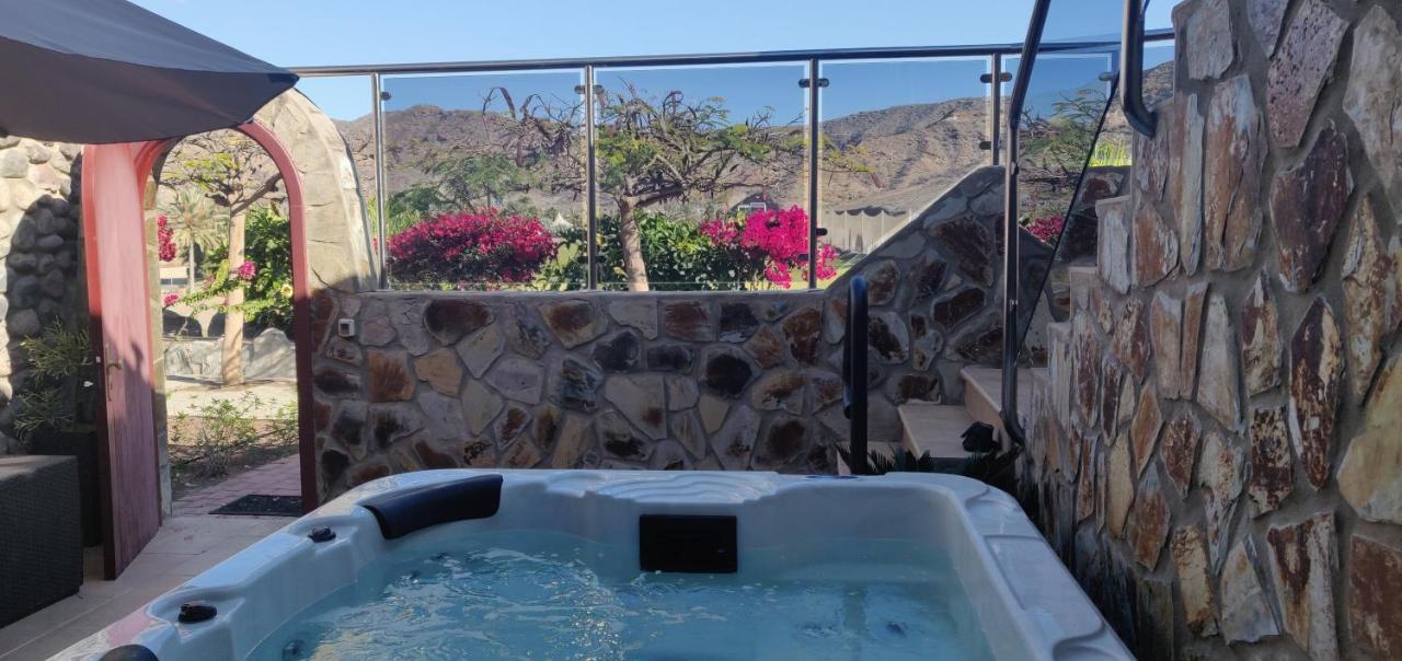 Casa Holmston, Duplex Villa With Hot Tub In Anfi Tauro Topaz Mogan Ngoại thất bức ảnh