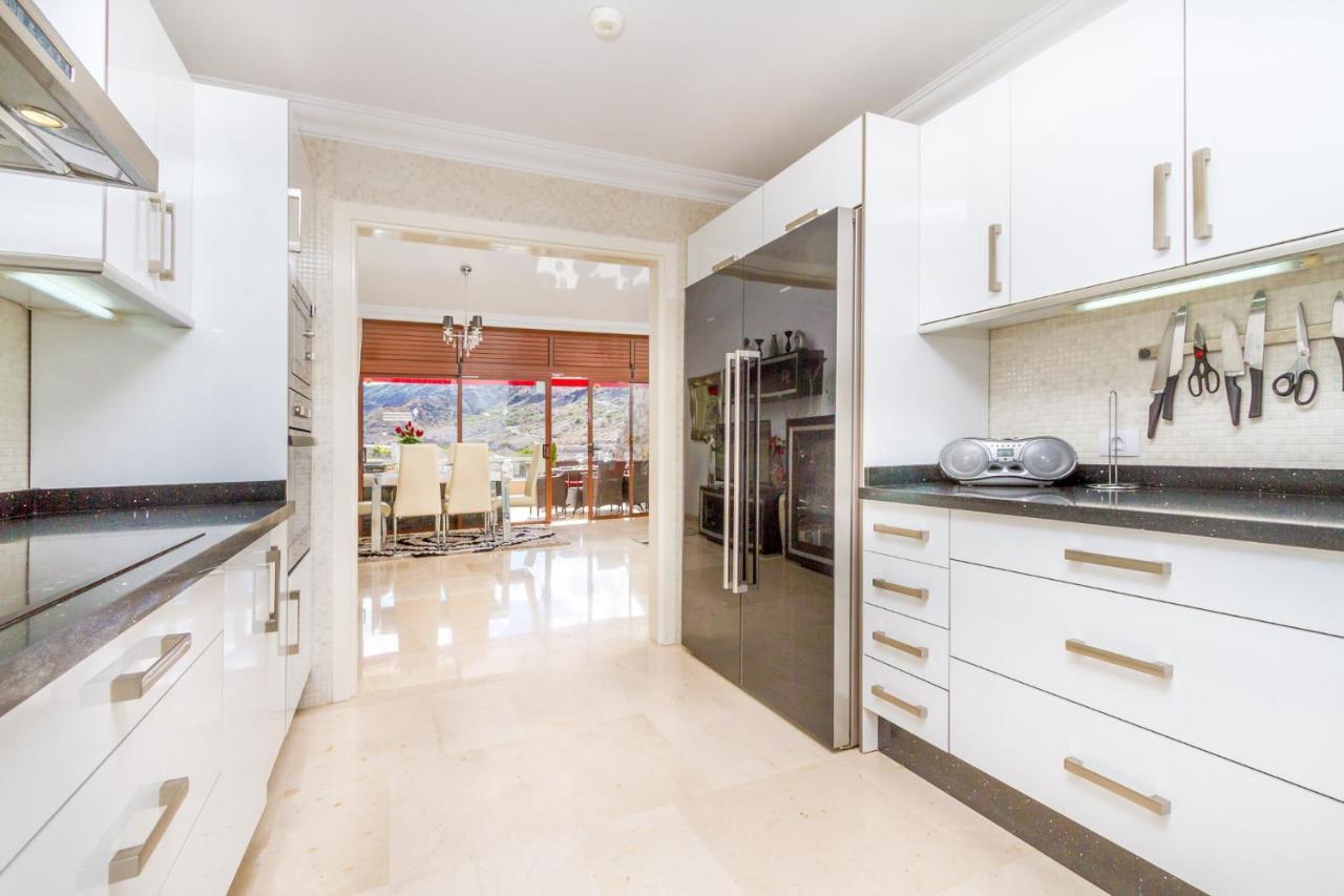 Casa Holmston, Duplex Villa With Hot Tub In Anfi Tauro Topaz Mogan Ngoại thất bức ảnh